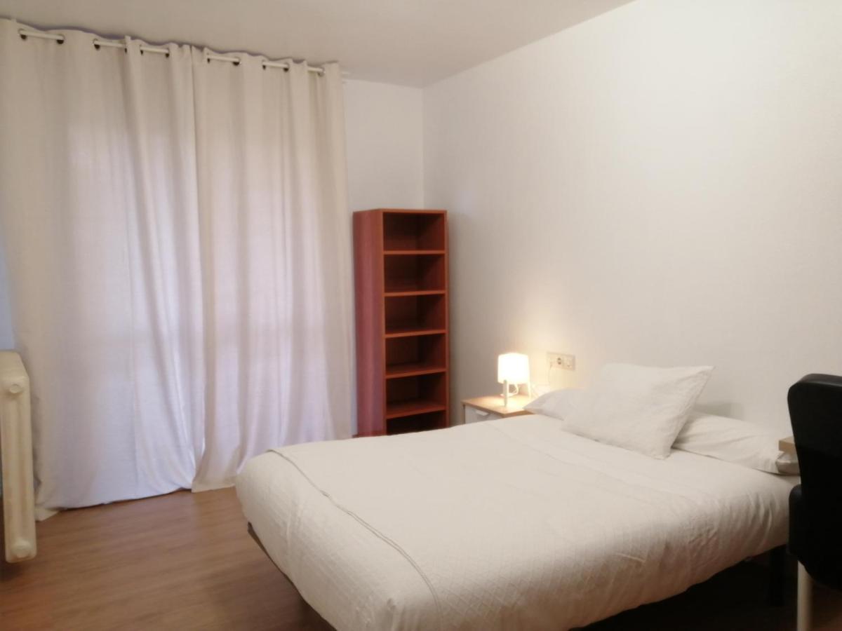 Funcional Y Renovado Apartamento En Iturrama Памплона Экстерьер фото